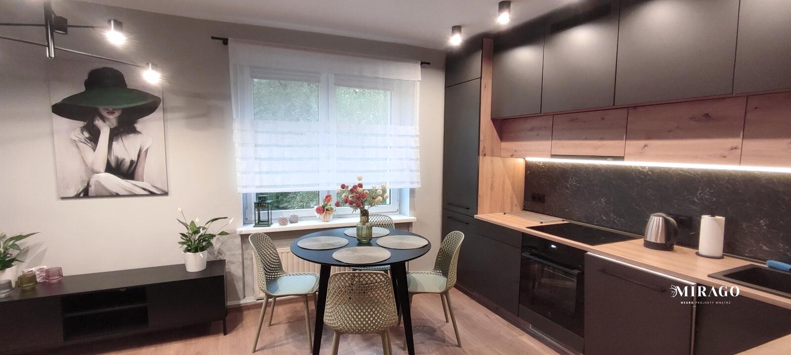 d7c4ef22-3a5d-4949-ba6c-42a71692d813